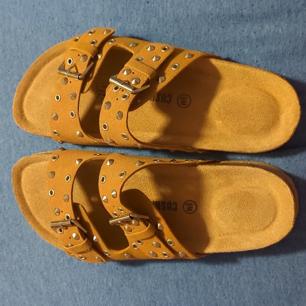 Brand new Cushionaire tan studded sandals